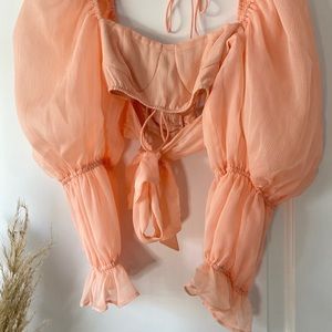 SOLD✨Puff Sleeve Crop Top